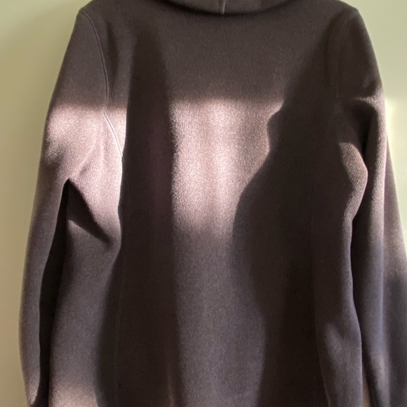 North Face Women’s jacket - Picture 6 of 6